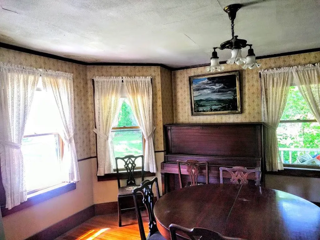 50 River Street Keene NH 03431
