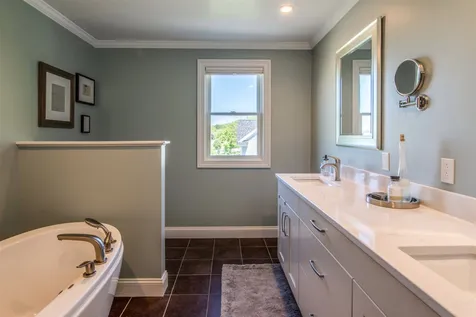 71 Lilly Creek Lane Shelburne VT 05482