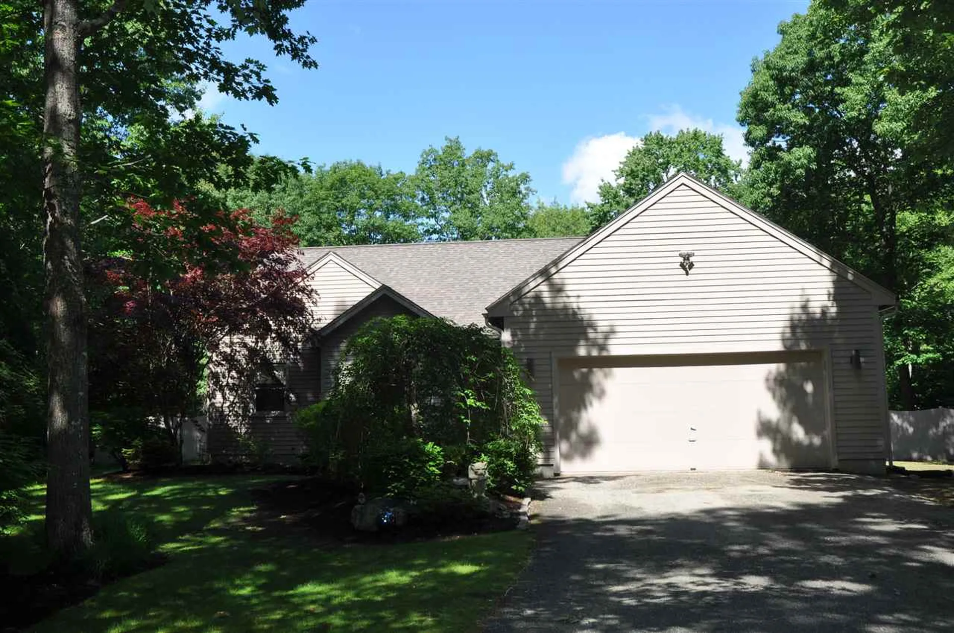 83 Chestnut Drive Allenstown NH 03275