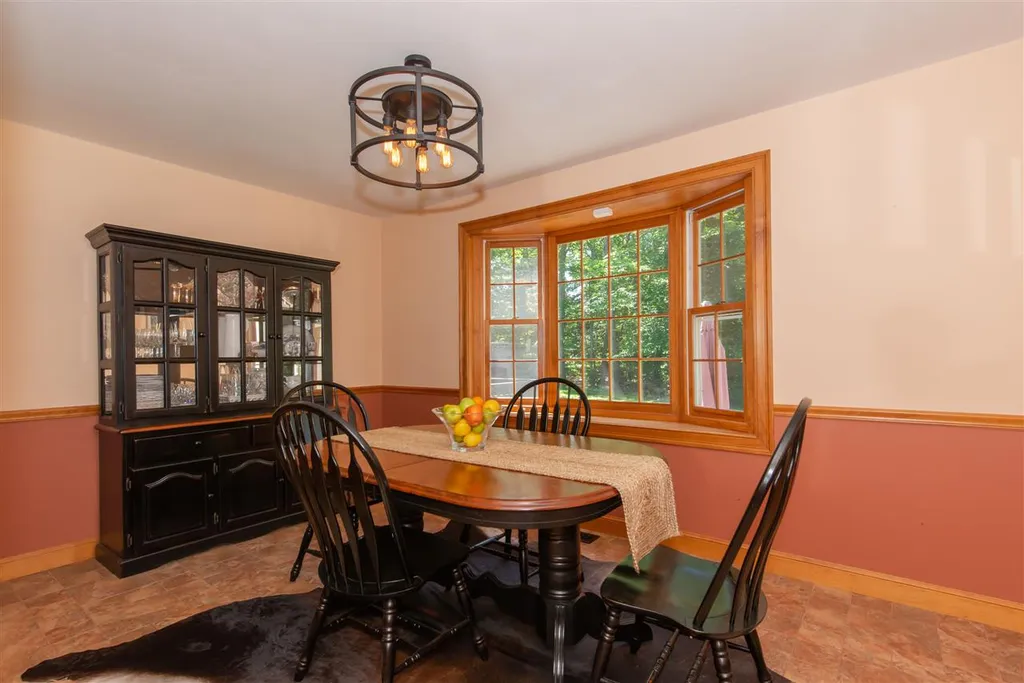 7 George Bennett Road Lee NH 03861
