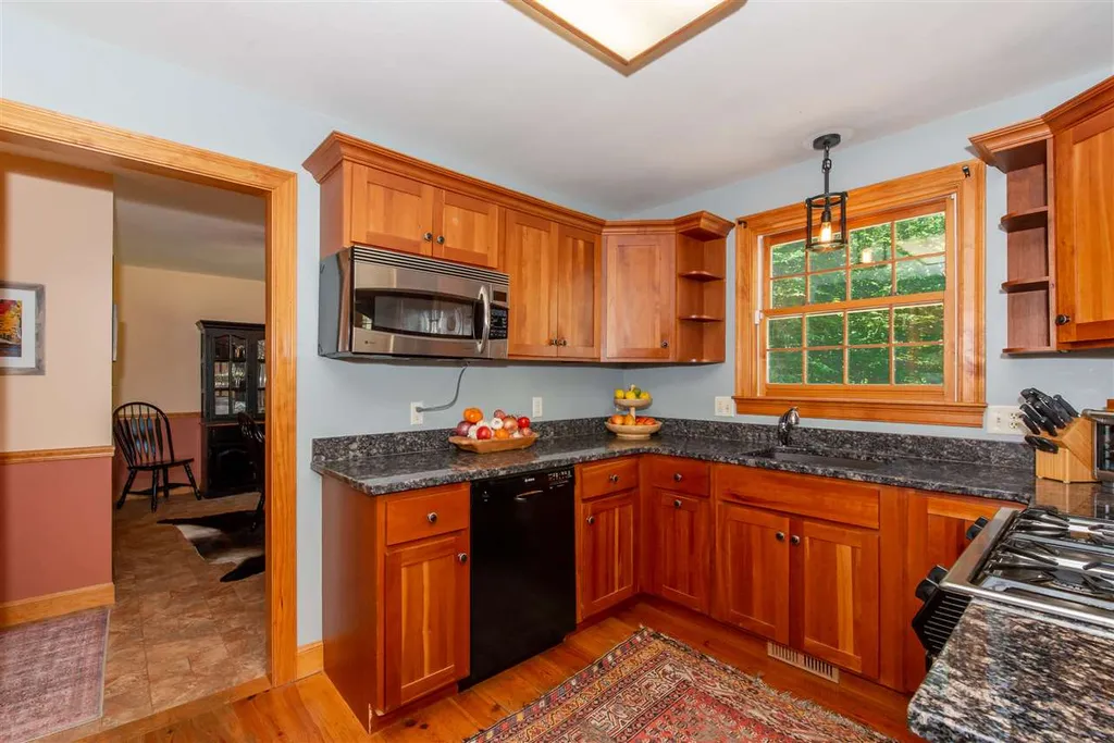 7 George Bennett Road Lee NH 03861