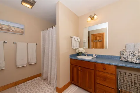 7 George Bennett Road Lee NH 03861