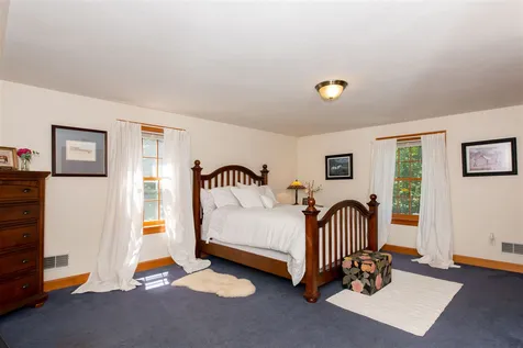 7 George Bennett Road Lee NH 03861