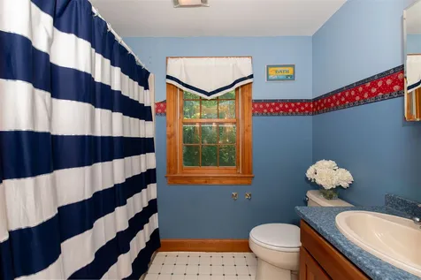 7 George Bennett Road Lee NH 03861