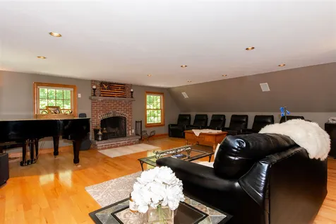 7 George Bennett Road Lee NH 03861