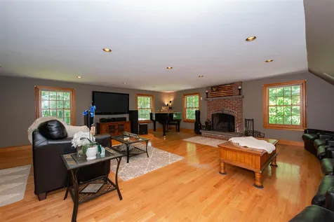 7 George Bennett Road Lee NH 03861