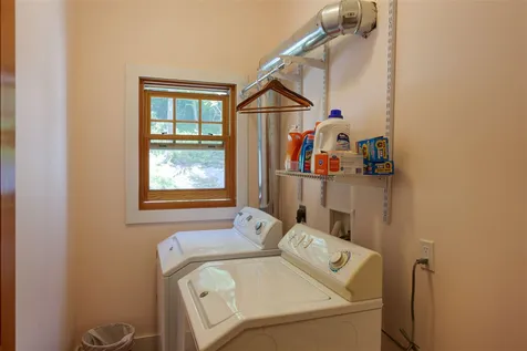 1675 Sawnee Bean Road Thetford VT 05075