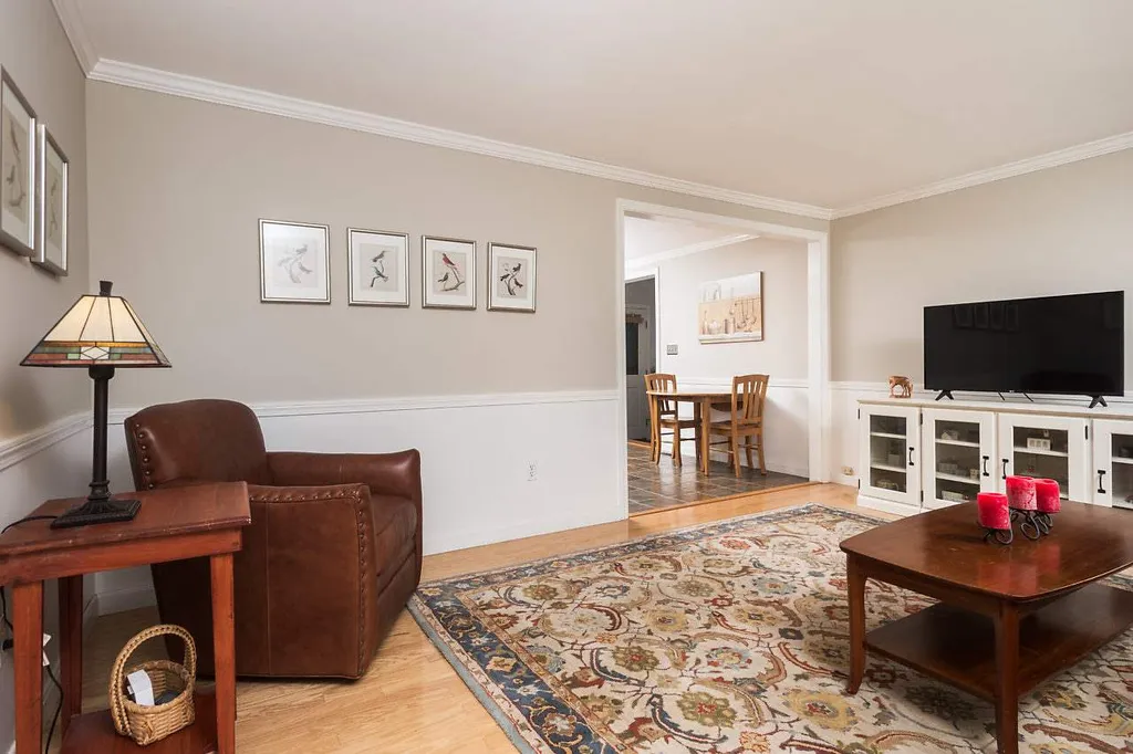 2 Sanborn Road Hampton Falls NH 03844