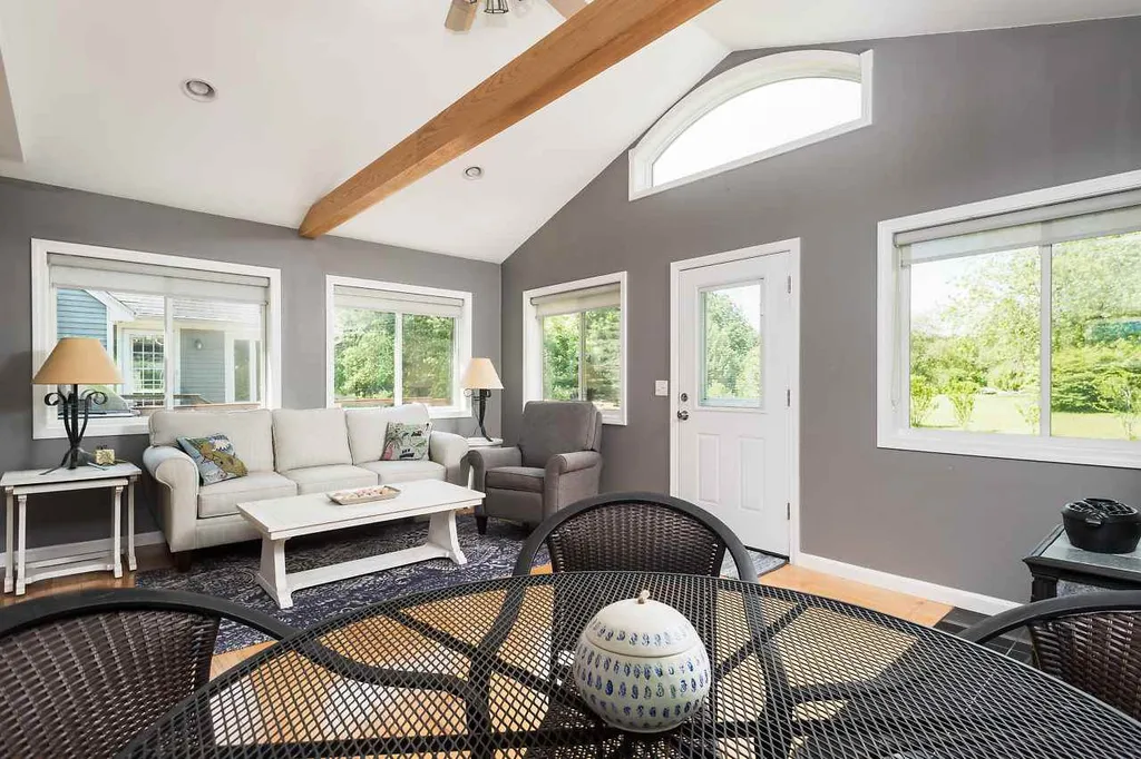 2 Sanborn Road Hampton Falls NH 03844