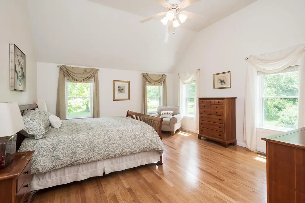 2 Sanborn Road Hampton Falls NH 03844