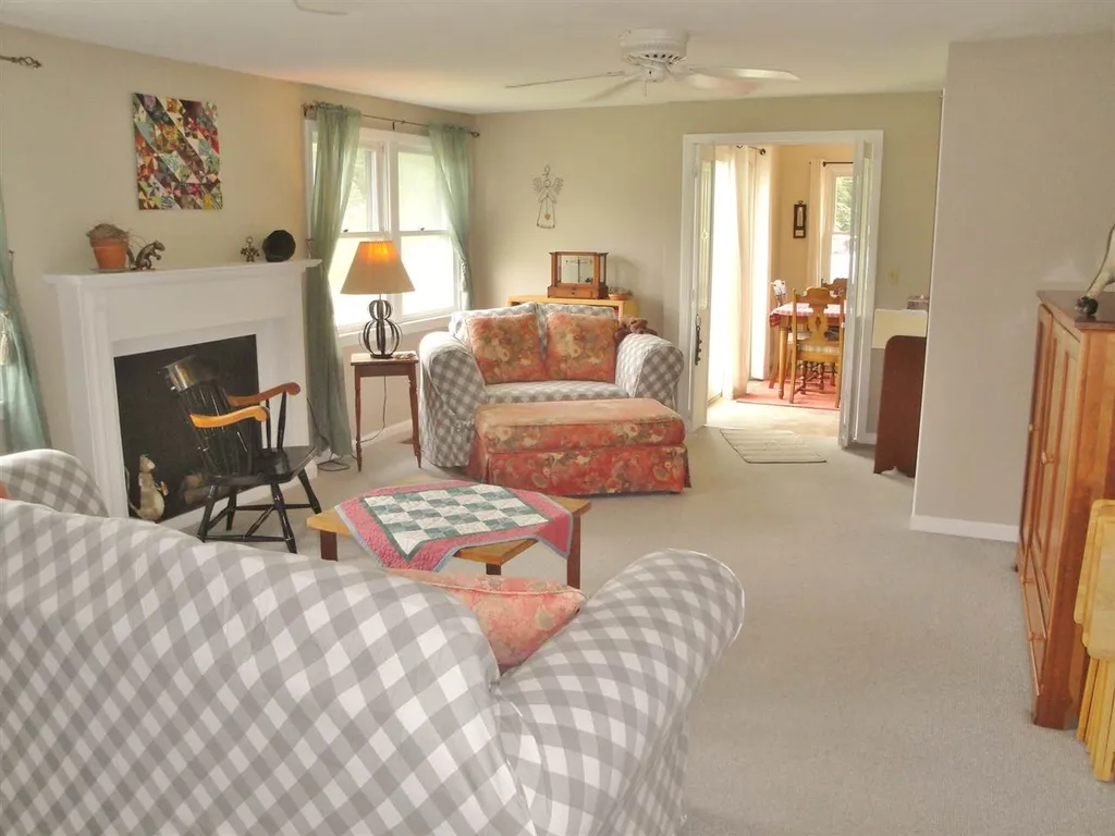 22 Norwich Street Concord NH 03301