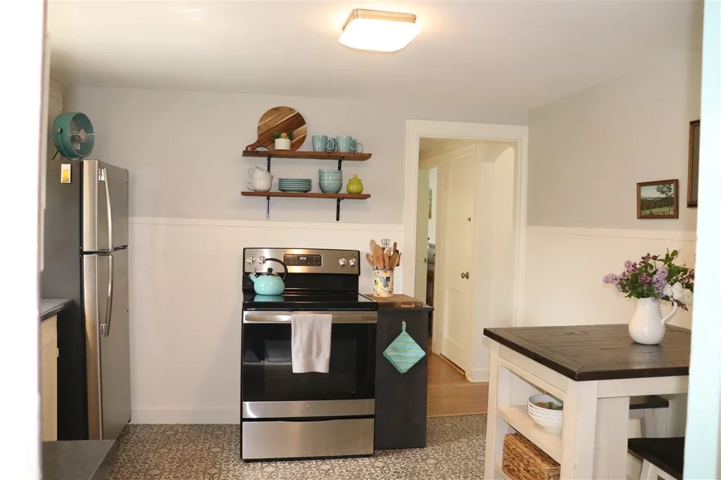 2 Hale Street Rochester NH 03867
