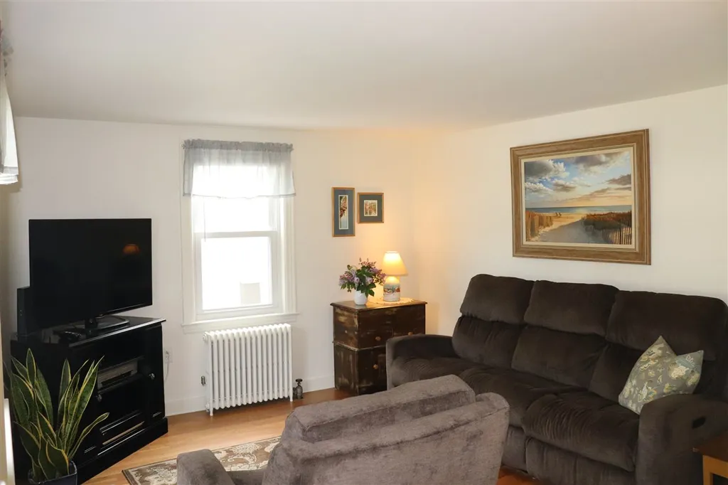 2 Hale Street Rochester NH 03867