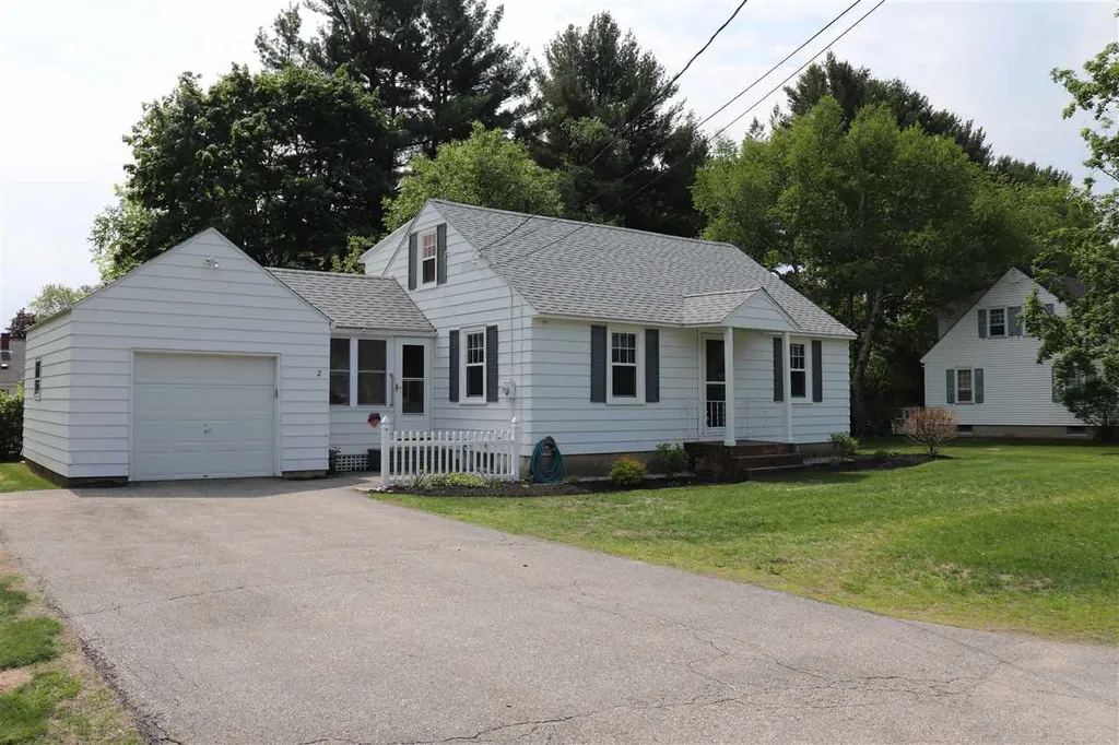 2 Hale Street Rochester NH 03867