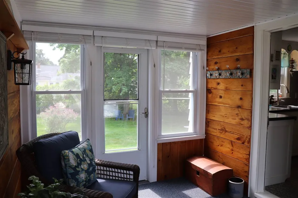 2 Hale Street Rochester NH 03867