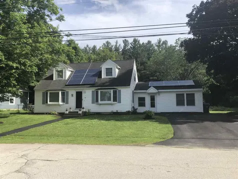 7 Phillips Drive Hudson NH 03051