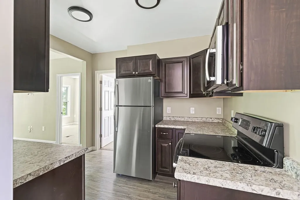 9 Ela Court Rochester NH 03867