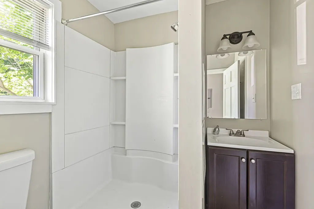 9 Ela Court Rochester NH 03867