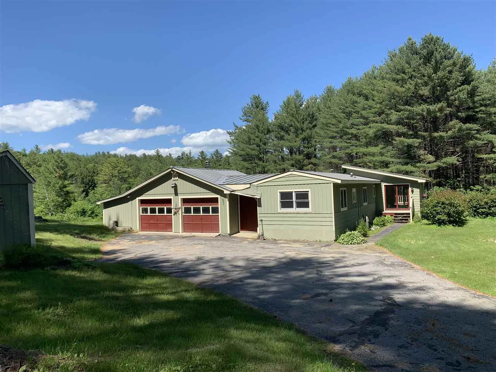 903 High Street Cavendish VT 05142