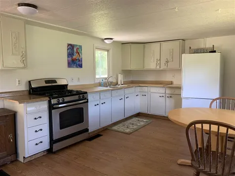 903 High Street Cavendish VT 05142