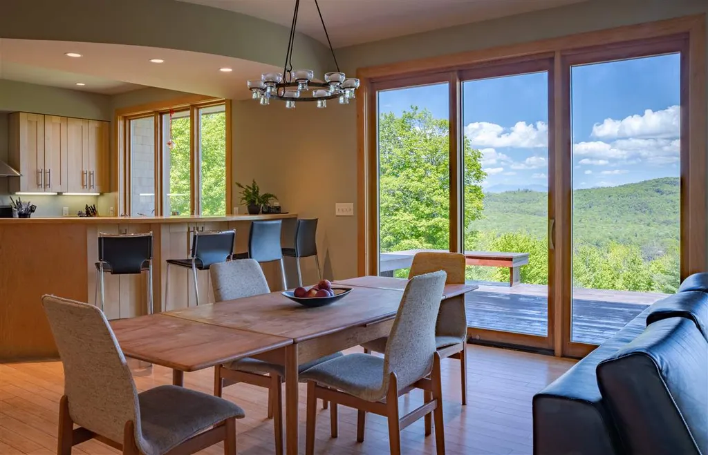 284 Dynamite Hill Road Hinesburg VT 05461