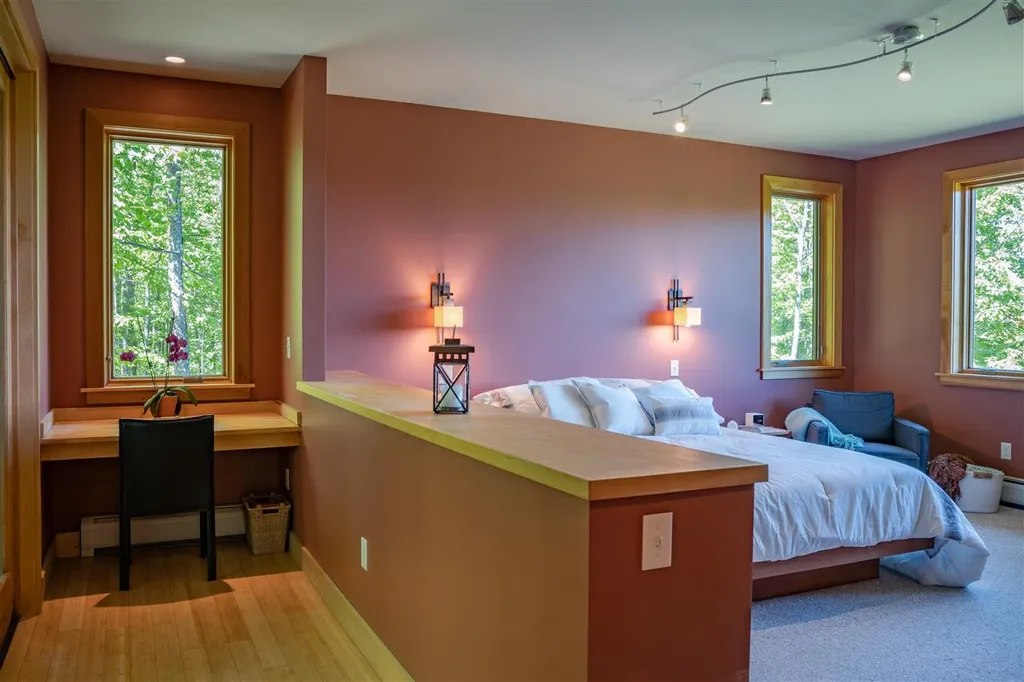 284 Dynamite Hill Road Hinesburg VT 05461