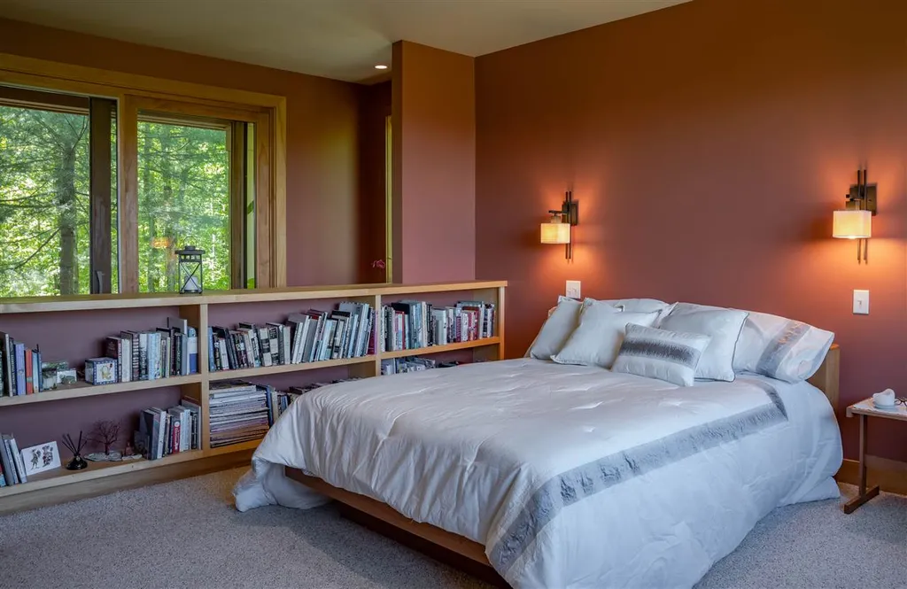 284 Dynamite Hill Road Hinesburg VT 05461