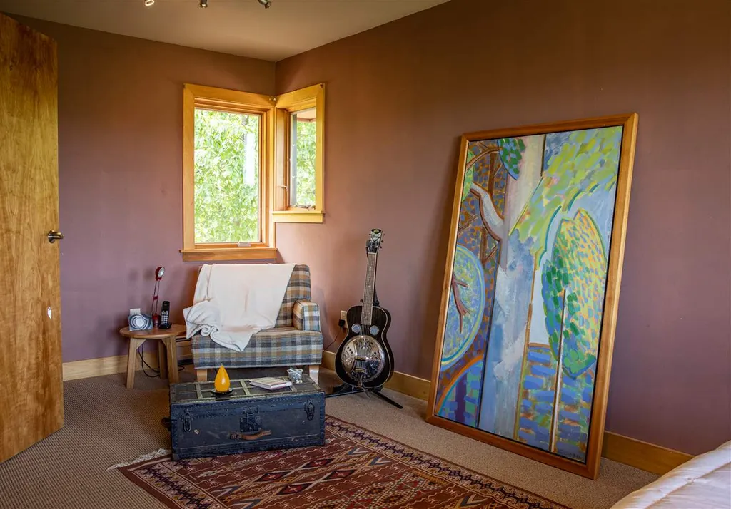284 Dynamite Hill Road Hinesburg VT 05461