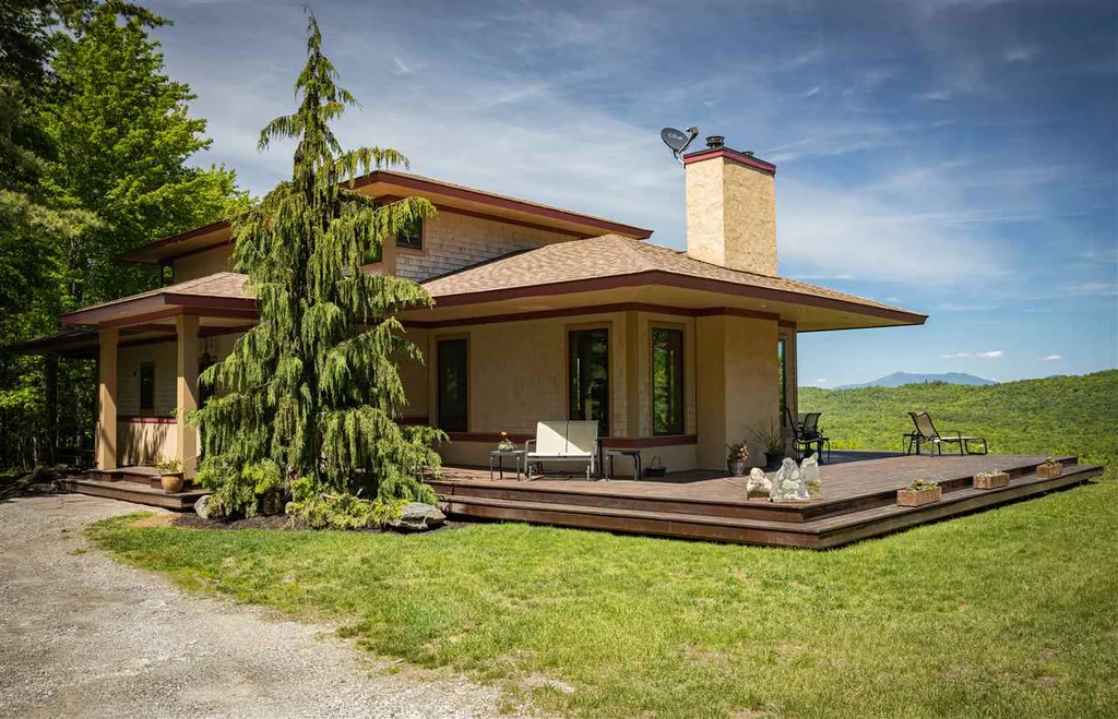 284 Dynamite Hill Road Hinesburg VT 05461