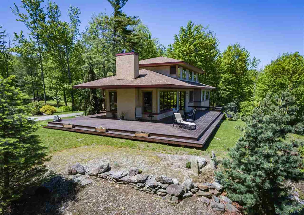284 Dynamite Hill Road Hinesburg VT 05461