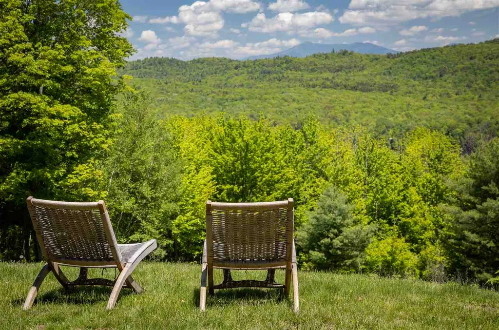 284 Dynamite Hill Road Hinesburg VT 05461