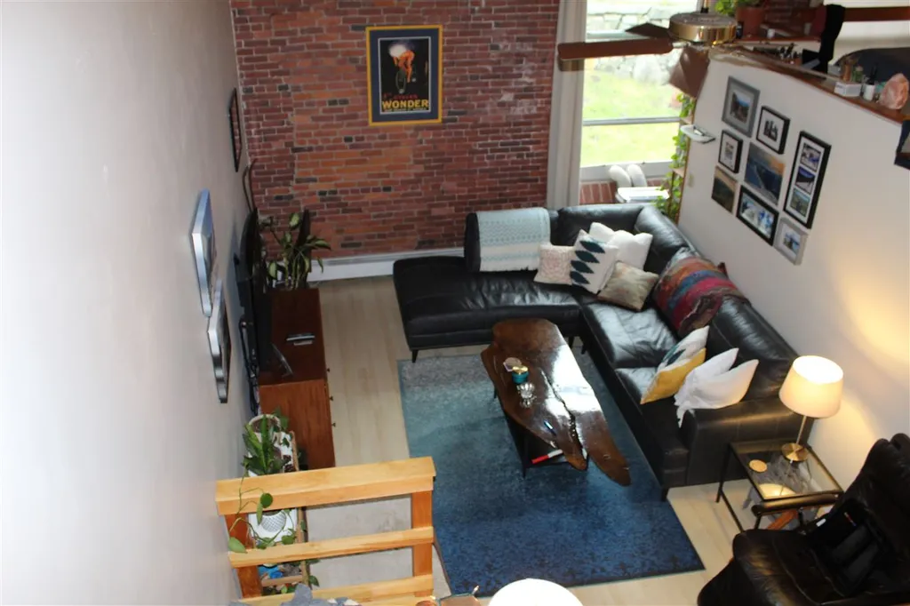 125 Main Street Newmarket NH 03857