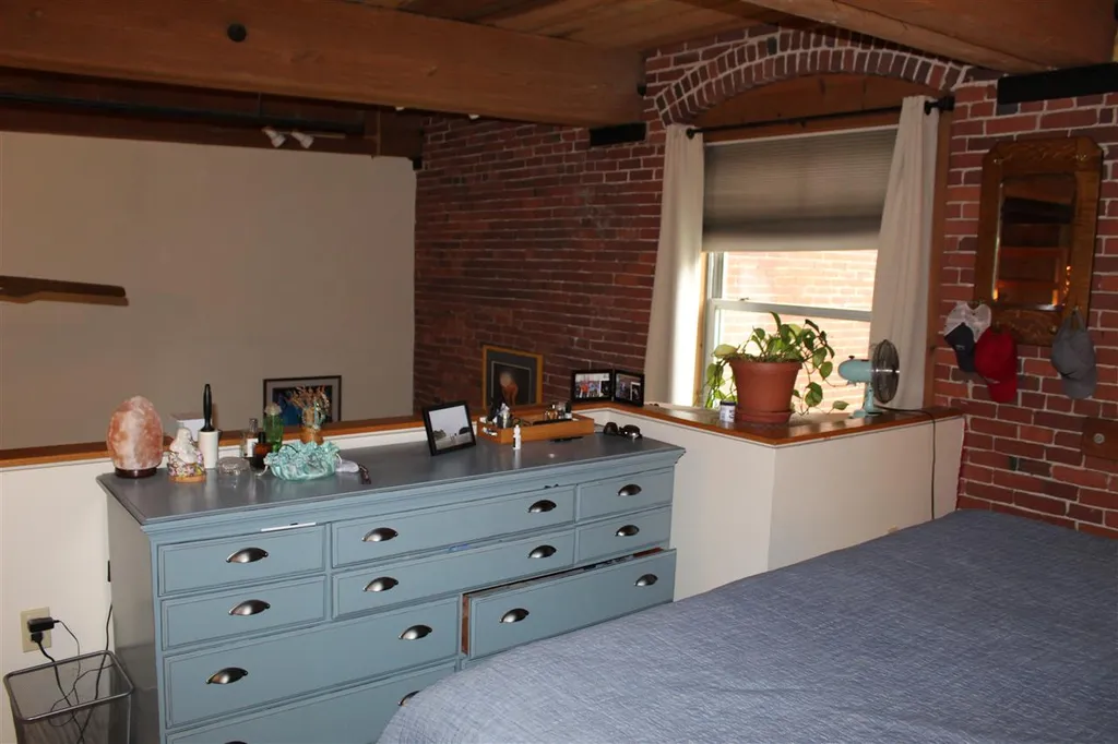 125 Main Street Newmarket NH 03857