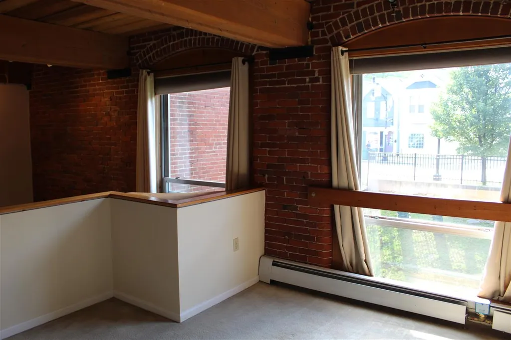 125 Main Street Newmarket NH 03857