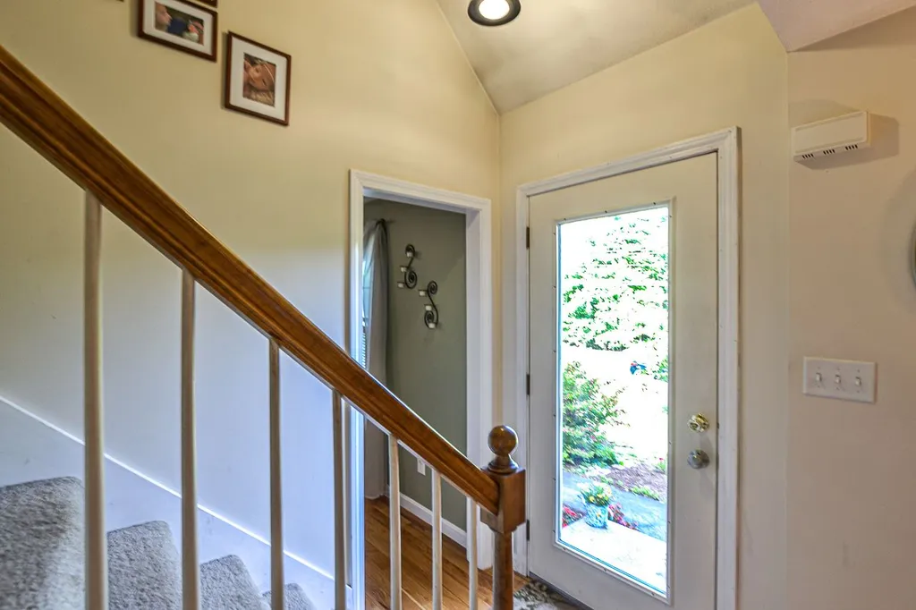 16 Ladyslipper Drive Newmarket NH 03857