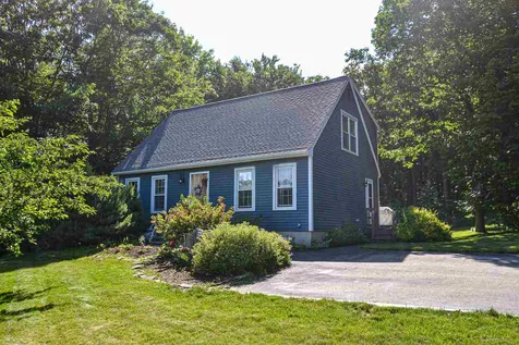 16 Ladyslipper Drive Newmarket NH 03857