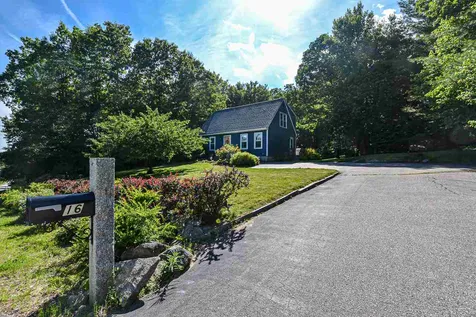 16 Ladyslipper Drive Newmarket NH 03857