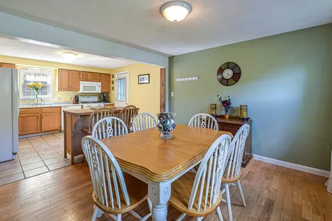 16 Ladyslipper Drive Newmarket NH 03857