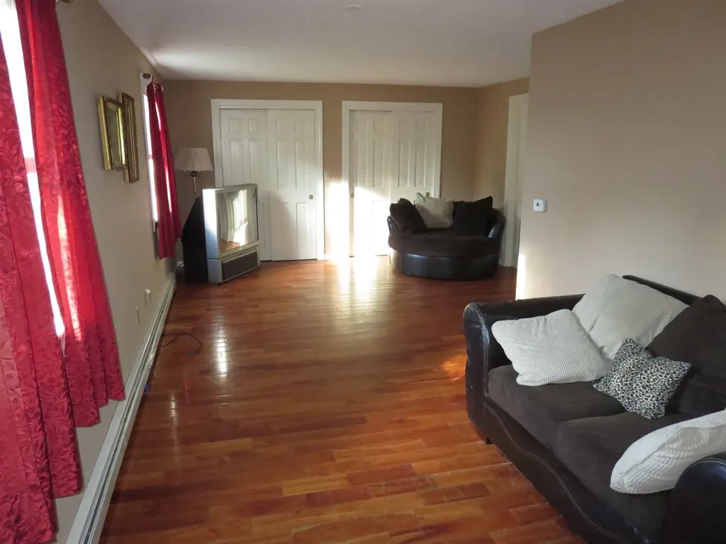 270 Clement Road Rollinsford NH 03869
