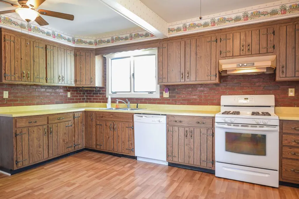 63 Central Avenue Dover NH 03820