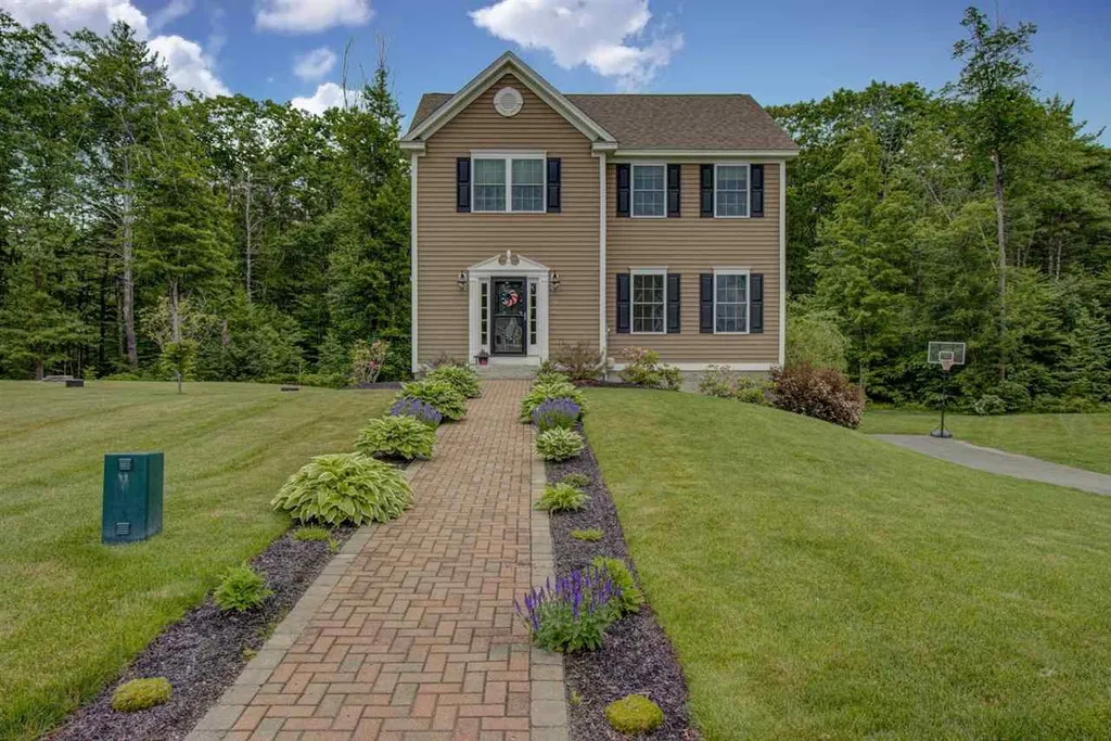 15 Gable Drive Epping NH 03042