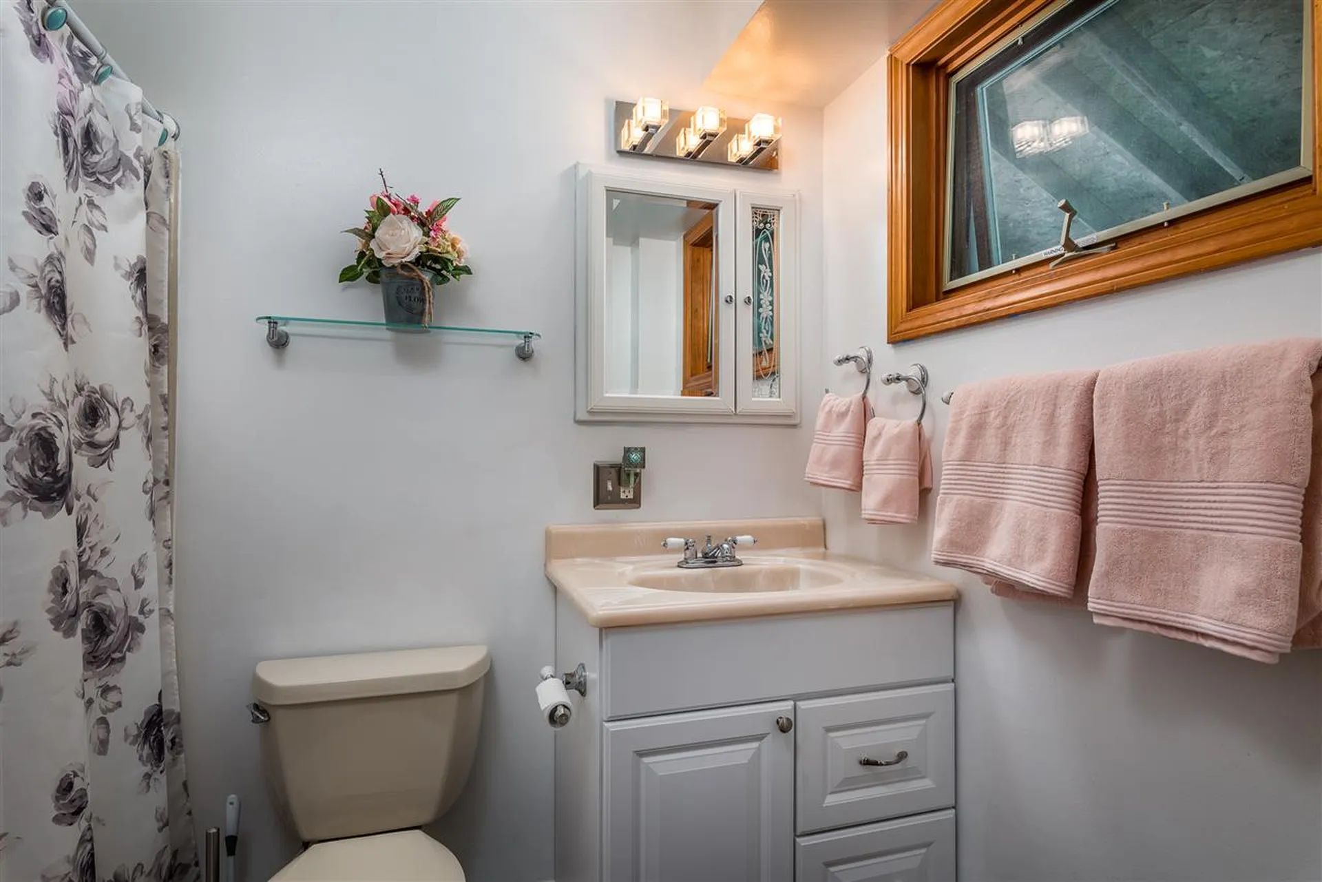 17 Quinlan Farm Road Raymond NH 03077
