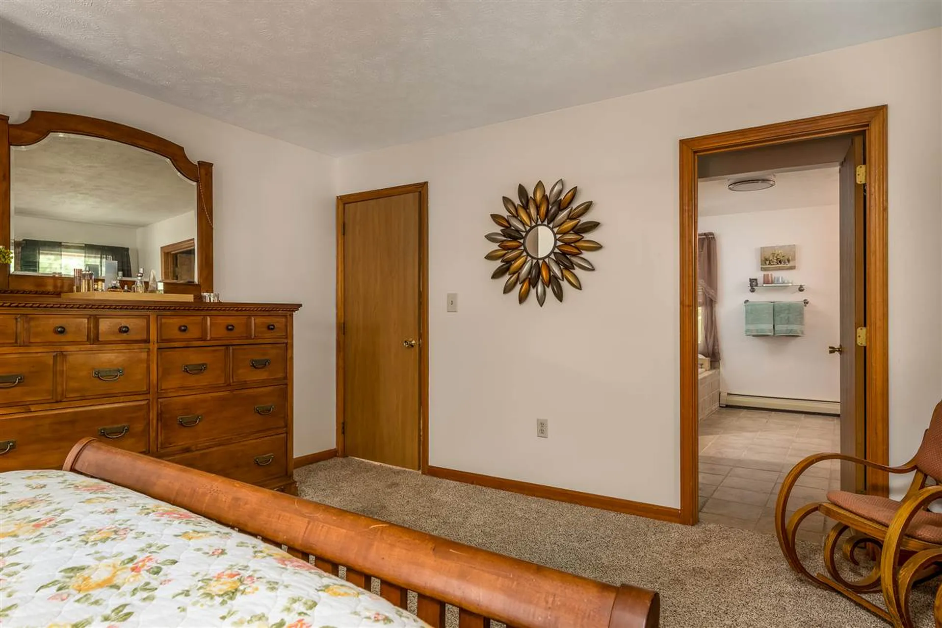 17 Quinlan Farm Road Raymond NH 03077