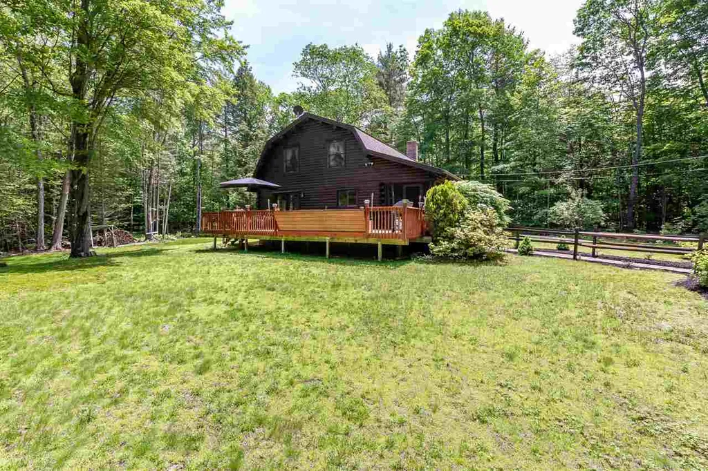 320 Whipple Hill Road Richmond NH 03470