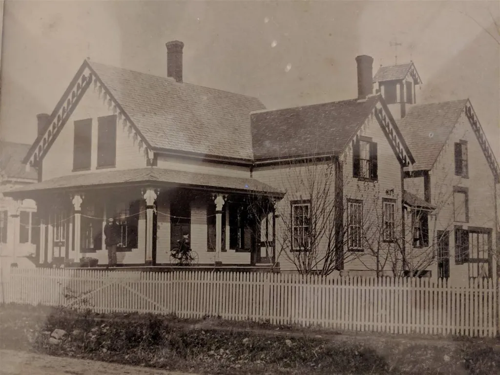 185 Pleasant Street Laconia NH 03246