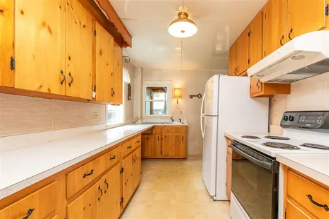 9 Manor Road Concord NH 03303