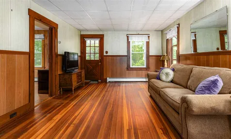 9 Manor Road Concord NH 03303