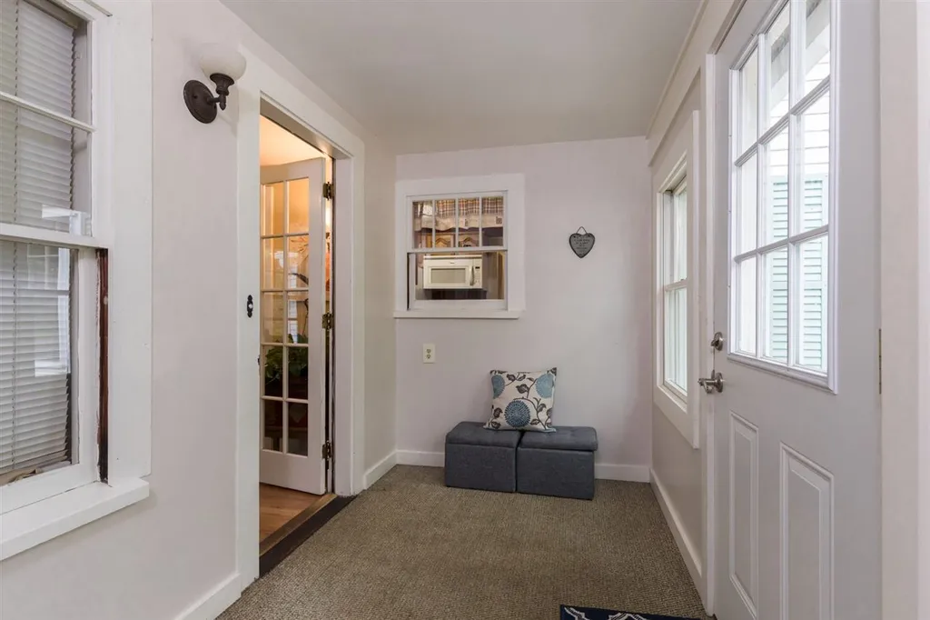 76 Littleworth Road Dover NH 03820
