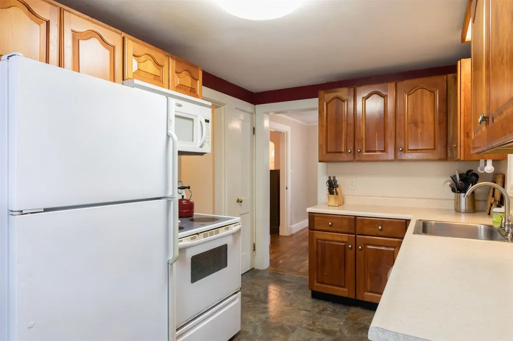 76 Littleworth Road Dover NH 03820
