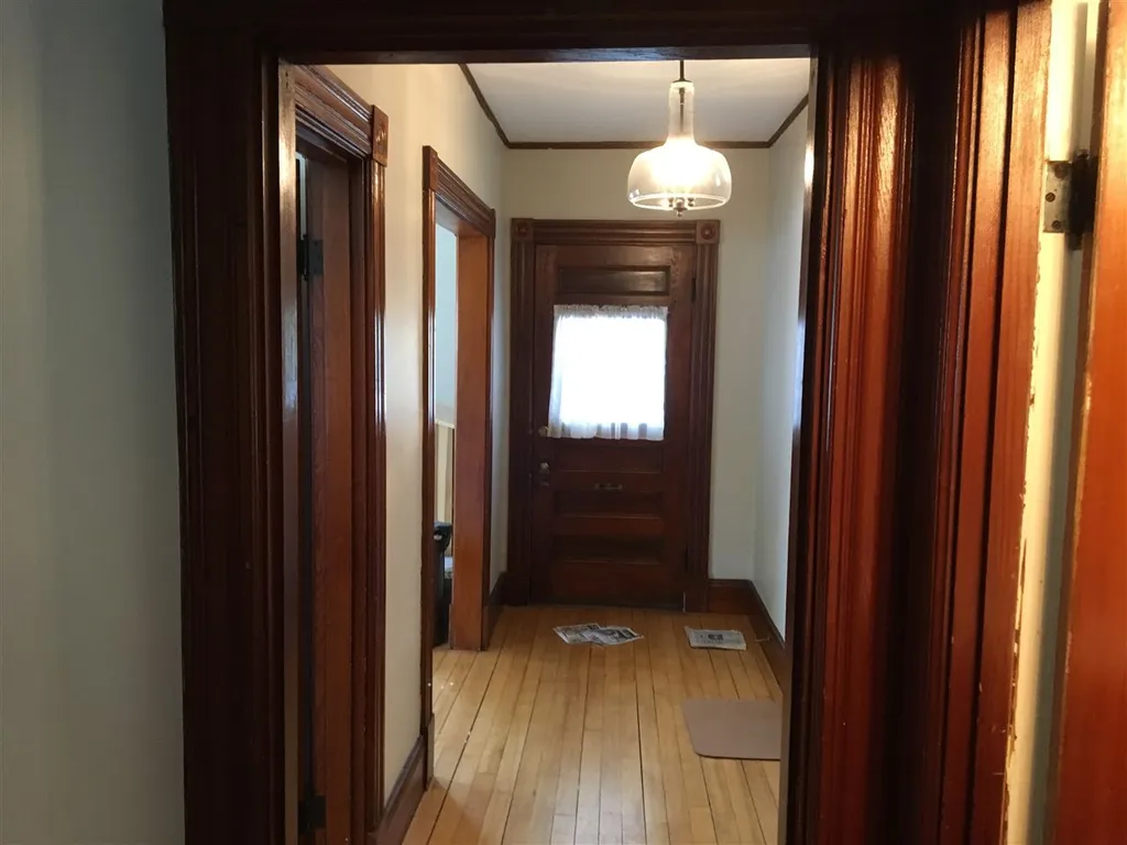 368 Myrtle Street Manchester NH 03104